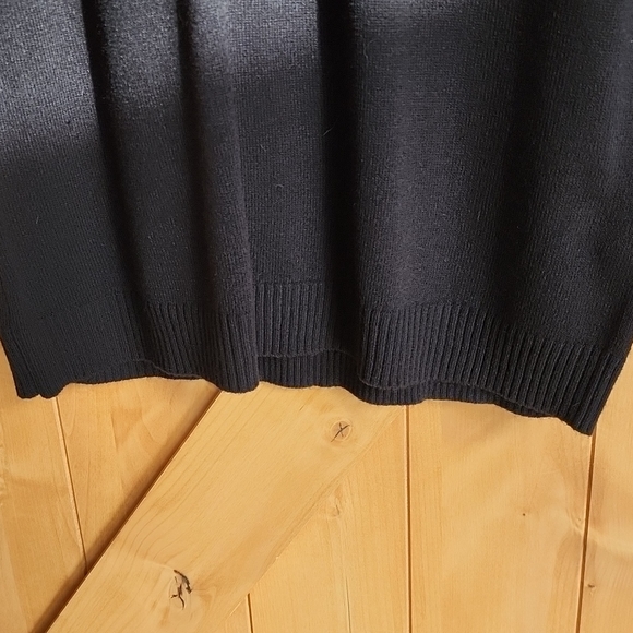 NWT, HOLIDAY Sweater Dress, Size Medium - Picture 6 of 12